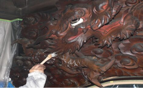 福井県　寺院　木彫り装飾のカビ除去
