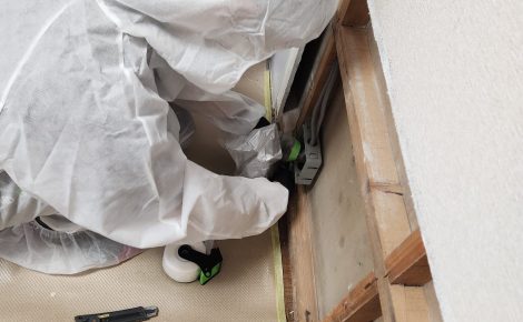 京都府京都市　配水管漏水からの室内除カビ処理工事